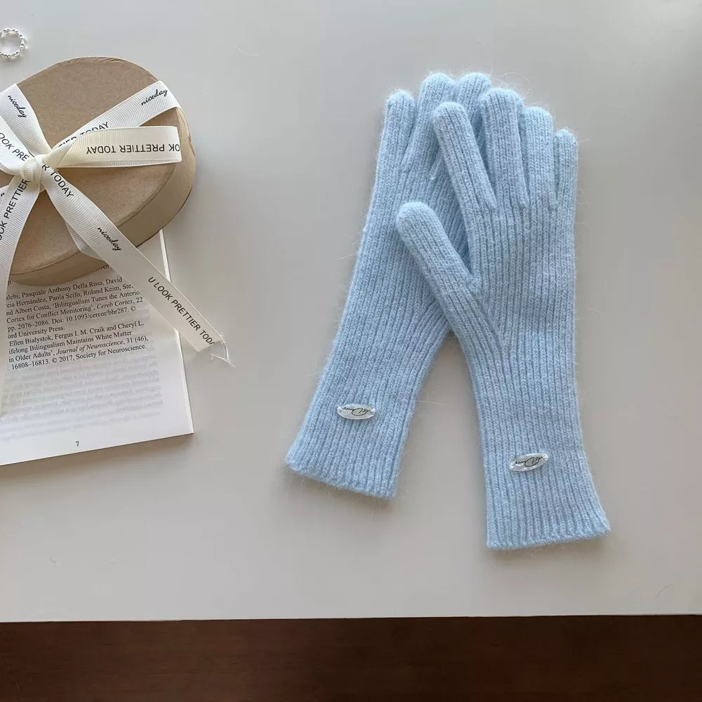 Luxurious Ribbed Knit Touchscreen Gloves